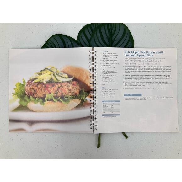 The Pampered Chef Vegetarian Table Spiral Bound Paperback 2011 Cookbook Book - Picture 6 of 8
